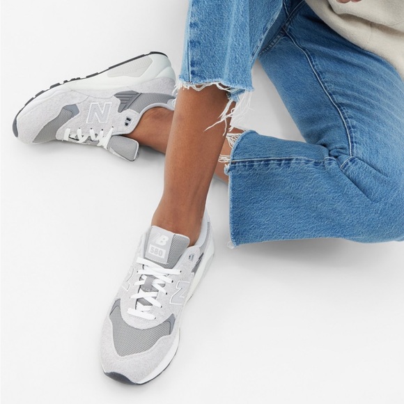 New Balance Gray 580 Mesh Suede Sneakers Sz 6 - Picture 2 of 16